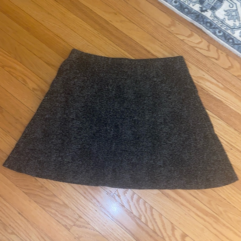 size medium LOFT black and white tweed